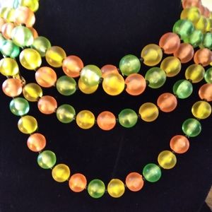 Bead necklace
